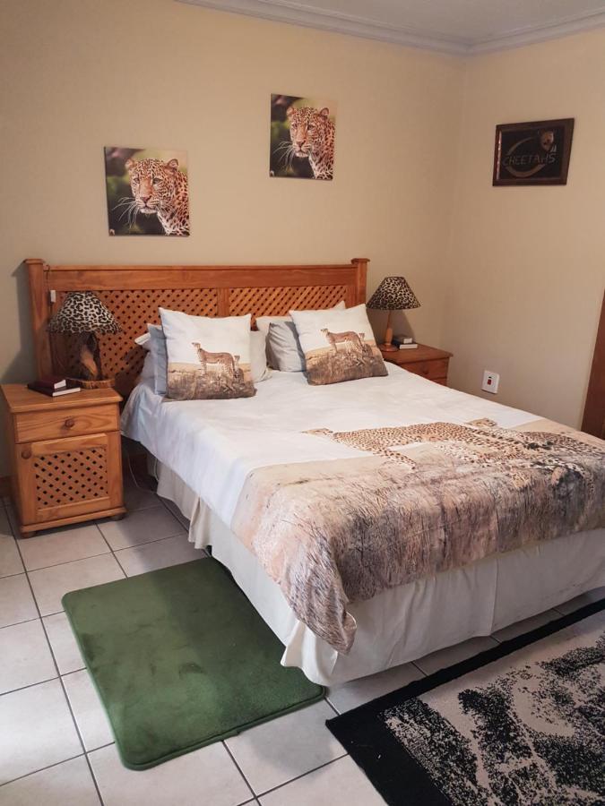 African Elephant Guesthouse Germiston Exterior foto